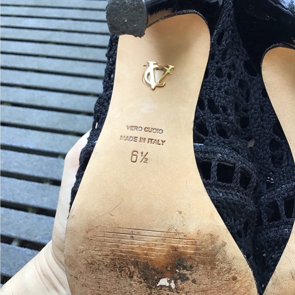 💃🏽 Open Toed Black Booties 💃🏽 - Picture 11 of 11